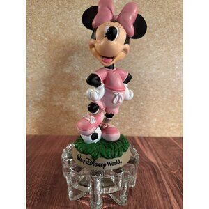 Minnie Mouse Soccer Bobblehead – Pretty in‎ Pink! ⚽🎀